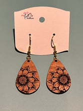 Load image into Gallery viewer, Sunflower Wood Earrings