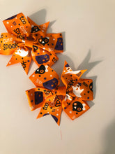 Load image into Gallery viewer, Halloween Pigtail Bows